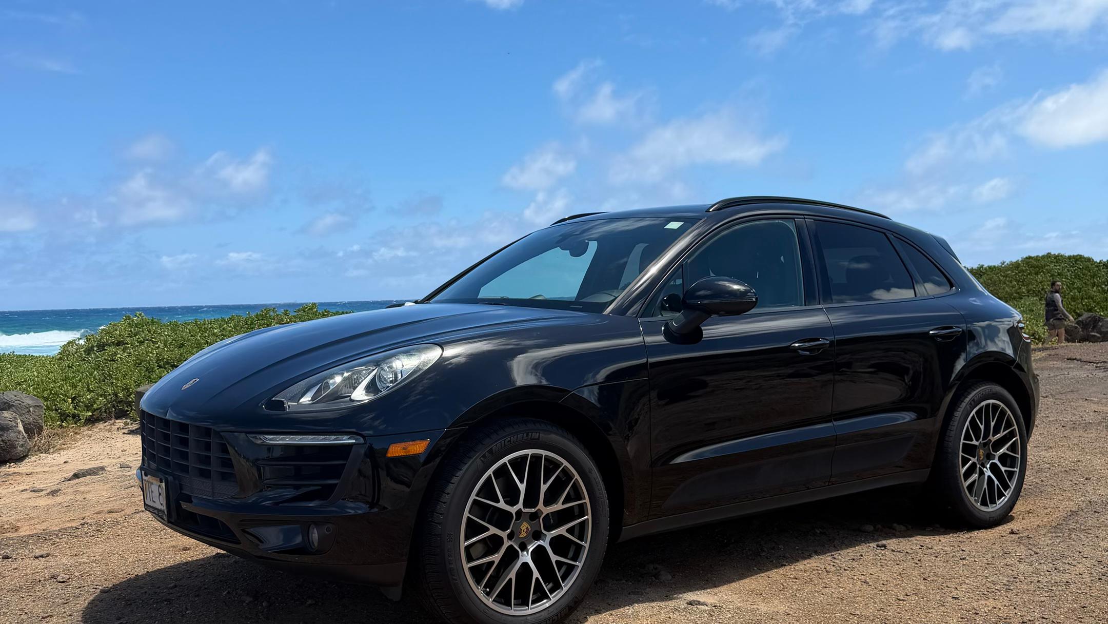 Porsche Macan 2018 in Honolulu, HI