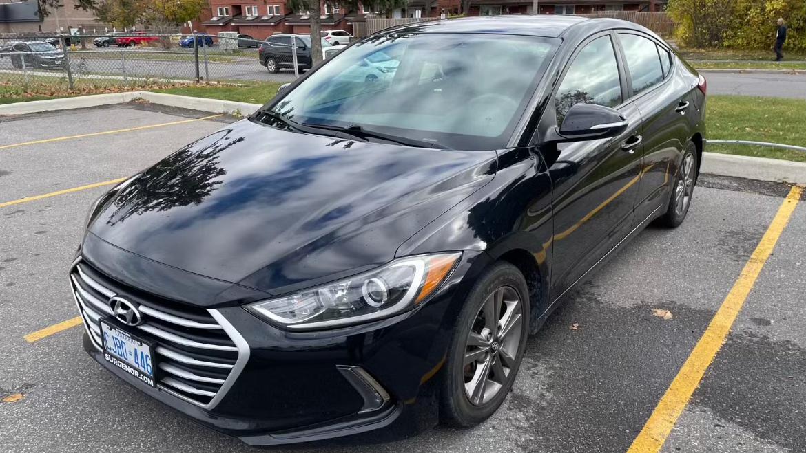 Hyundai Elantra 2017 à 