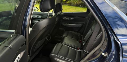 Genesis GV70 2022