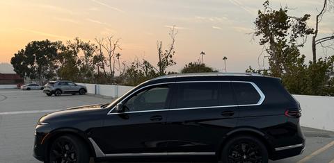 BMW X7 2025