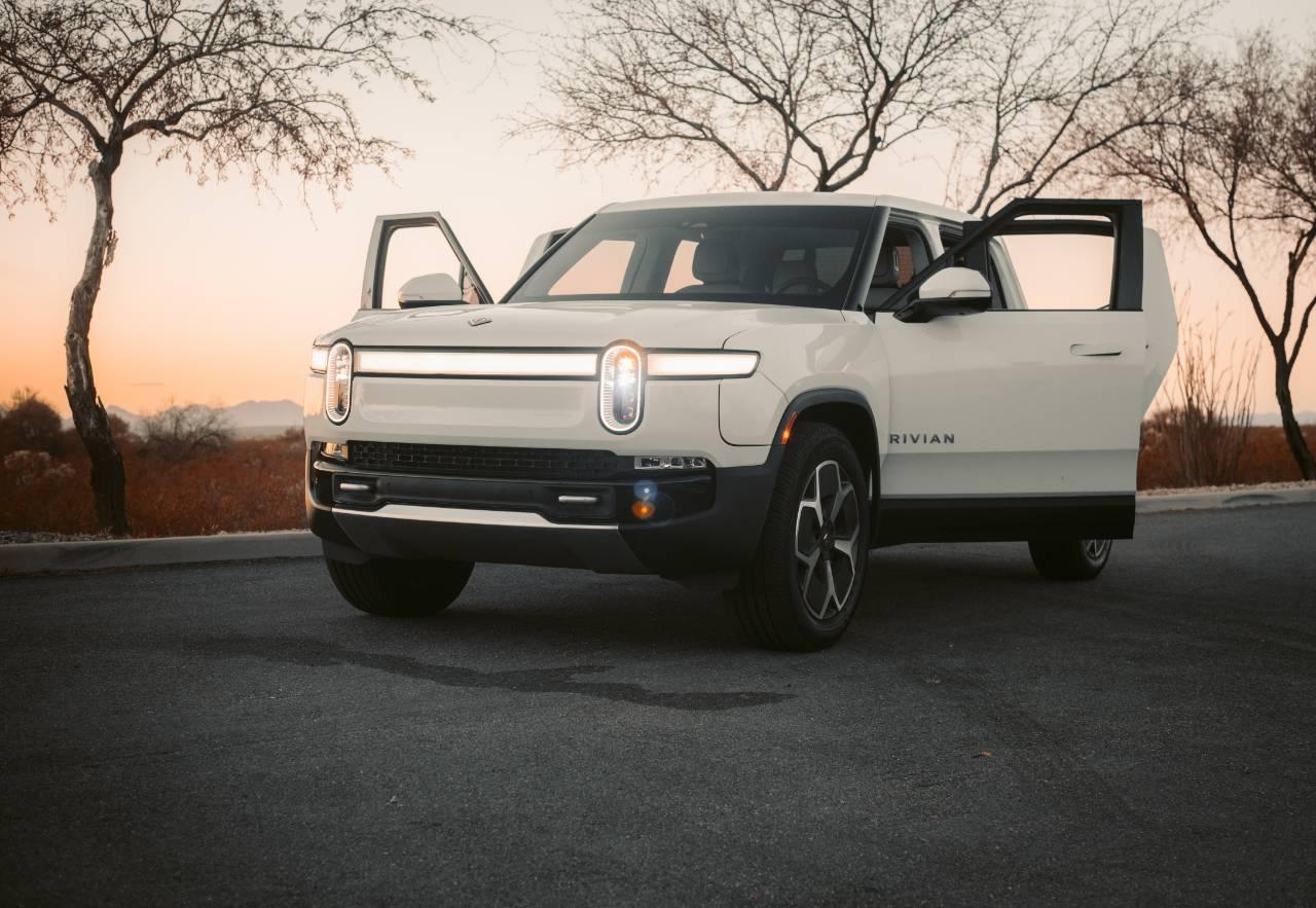 Rivian R1T 2023 in 