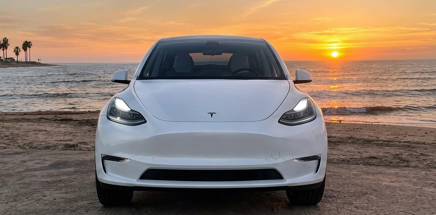 Tesla Model Y 2023 in Oxnard, CA