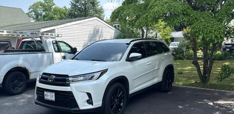 Toyota Highlander 2019