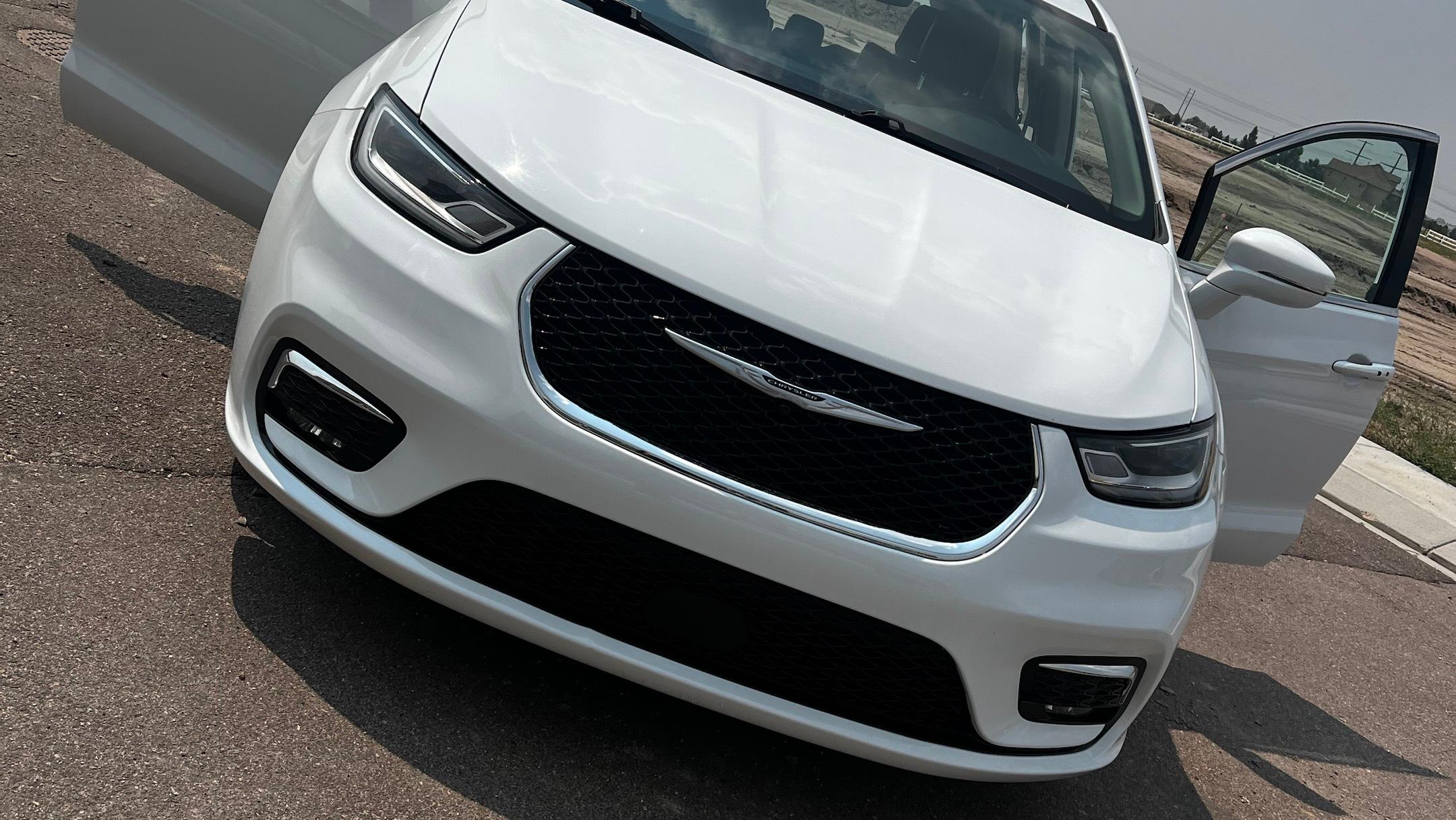 Chrysler Pacifica 2022 in Colorado Springs, CO