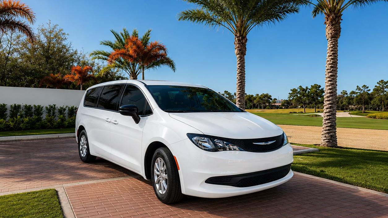 Chrysler Voyager 2026 in Kissimmee, FL