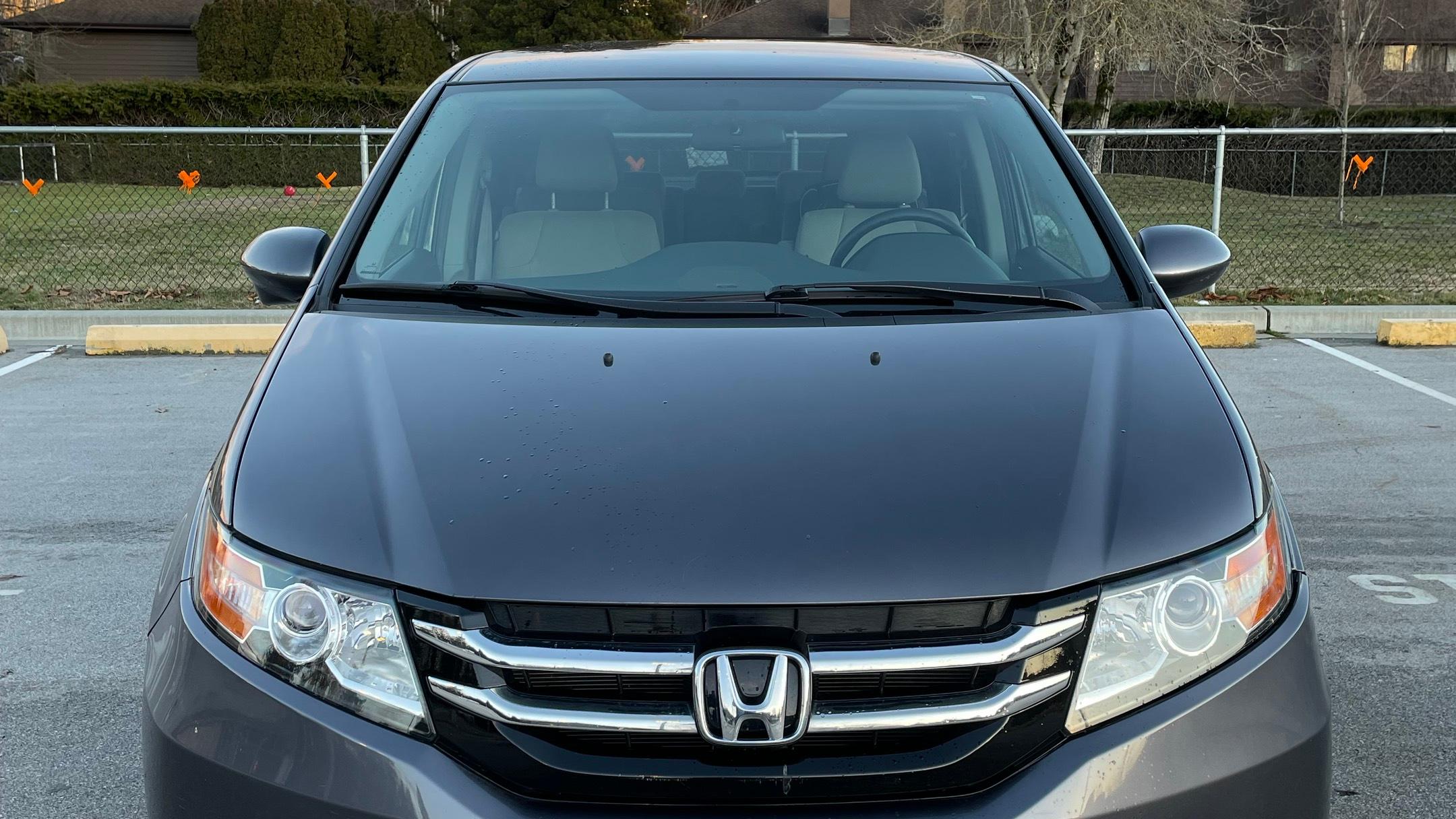 Honda Odyssey 2015 in Richmond, BC