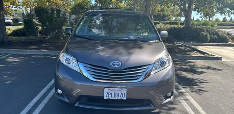Toyota Sienna 2015