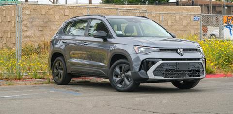 Volkswagen Taos 2025