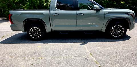Toyota Tundra 2025