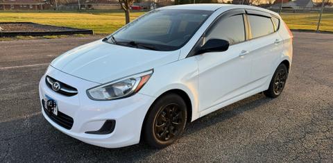 Hyundai Accent 2015