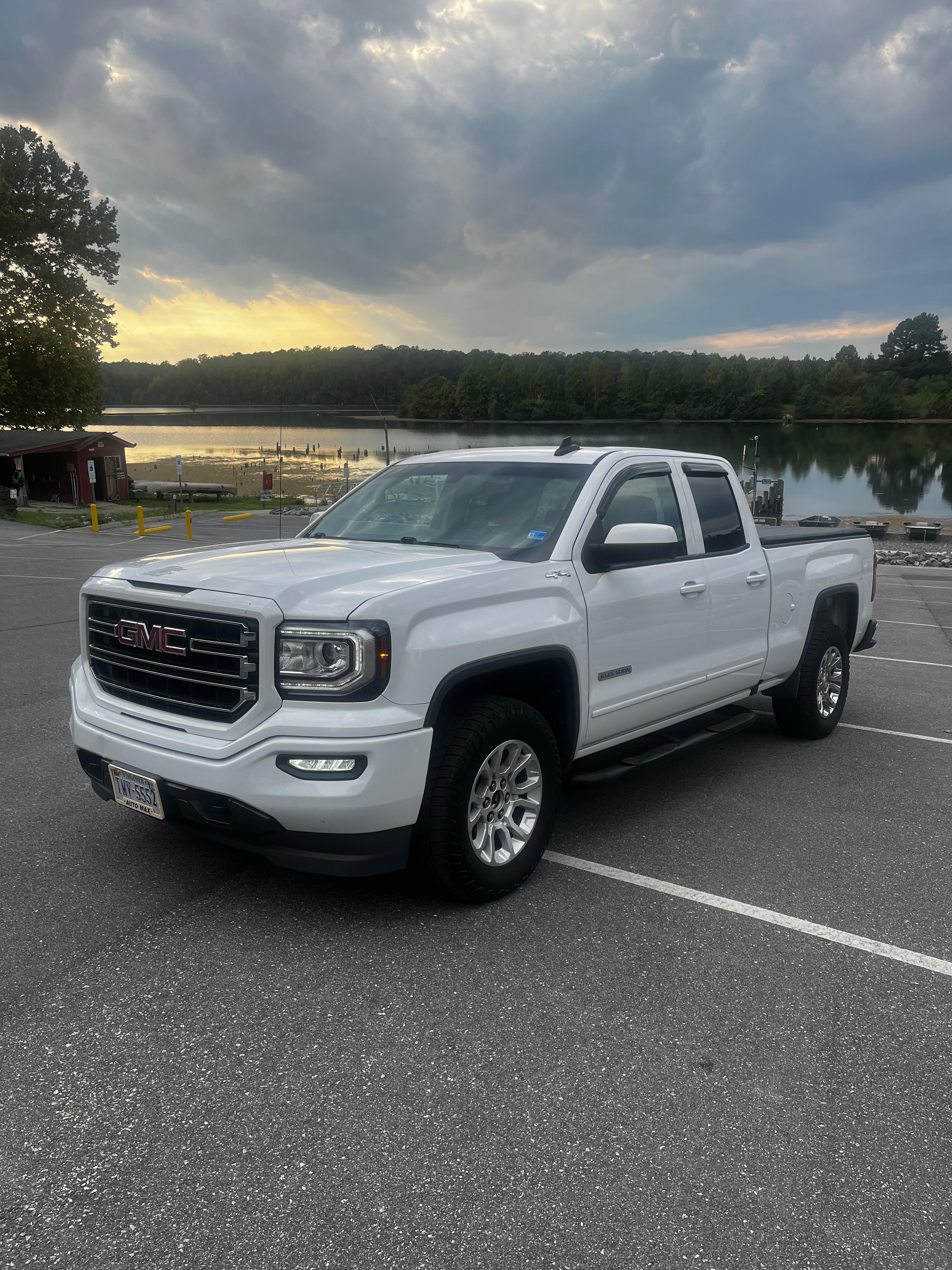 GMC Sierra 1500 2016 in Gloucester, VA