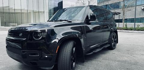 Land Rover Defender 2025