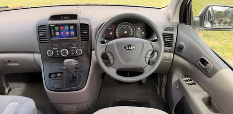 Kia GRAND CARNIVAL 2014