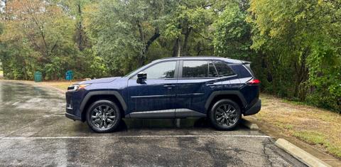 Toyota RAV4 Hybrid 2026