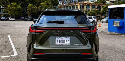 Lexus NX 2026
