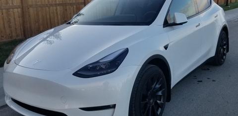 Tesla Model Y 2023