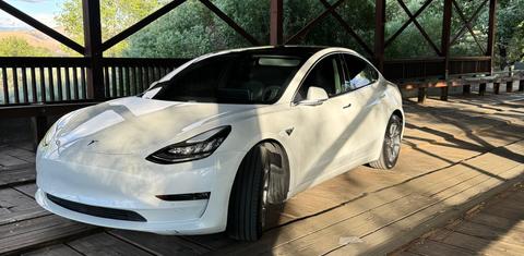 Tesla Model 3 2019