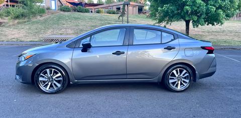 Nissan Versa 2024