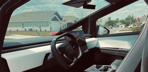 Tesla Cybertruck 2024