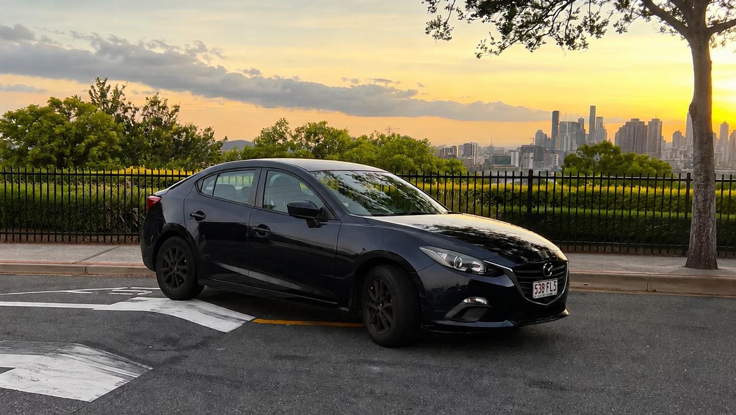Mazda MAZDA3 2015 in Newstead
