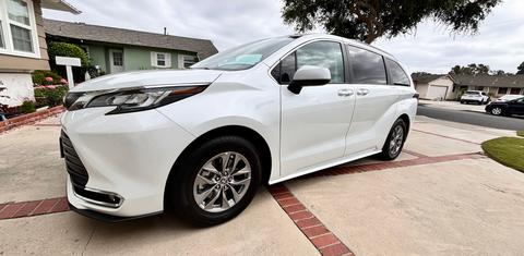 Toyota Sienna 2023