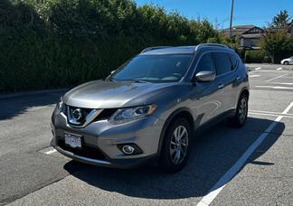 Nissan Rogue car