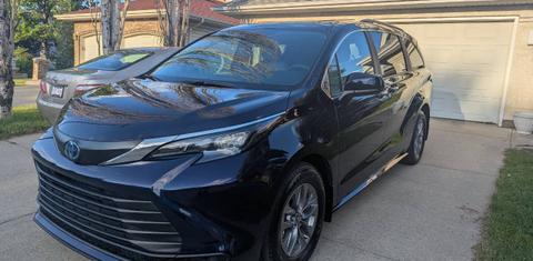 Toyota Sienna 2025