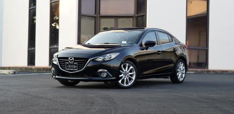 Mazda Mazda3 2015