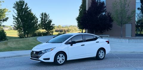 Nissan Versa 2024
