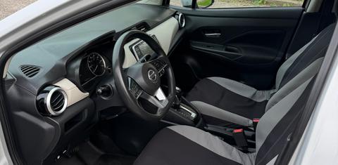 Nissan Versa 2021