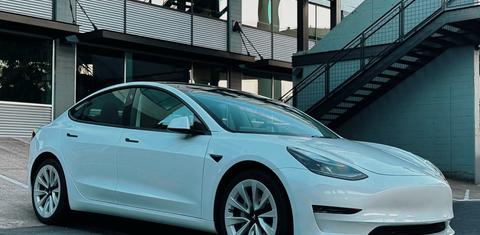 Tesla Model 3 2023