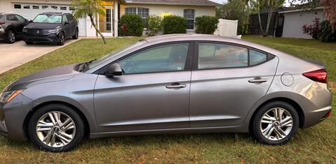 Hyundai Elantra 2019
