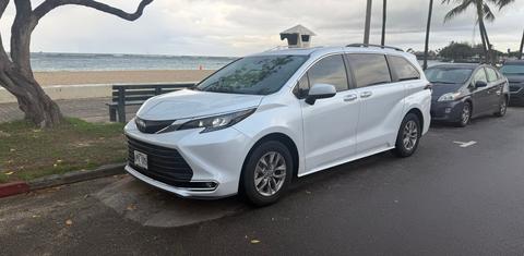 Toyota Sienna 2024