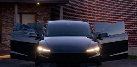 Tesla Model Y 2026