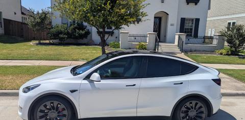 Tesla Model Y 2021