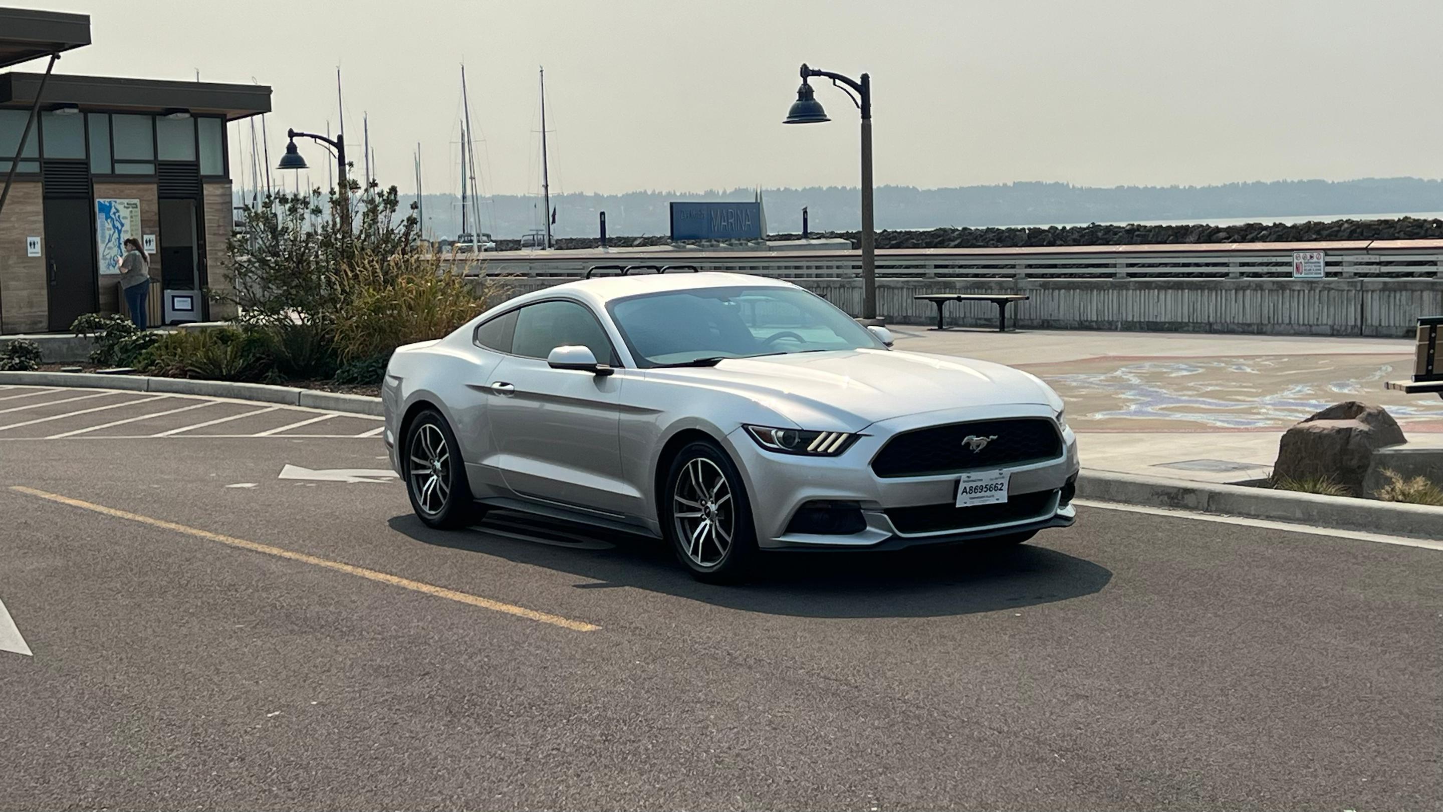 Ford Mustang 2016 in SeaTac, WA