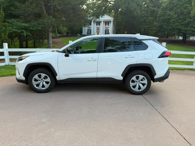 Toyota RAV4 2023 in 