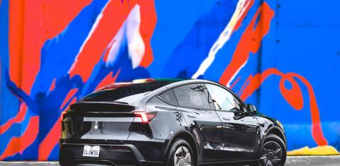 Tesla Model Y 2026