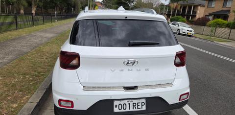 Hyundai VENUE 2025