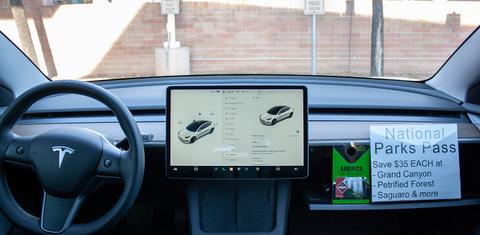 Tesla Model 3 2022