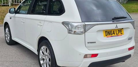 Mitsubishi Outlander 2015