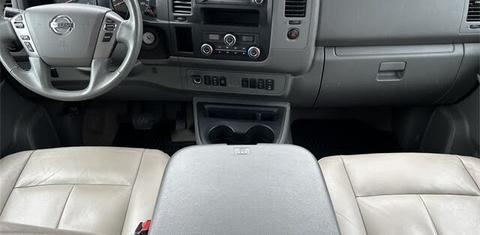 Nissan NV 2016