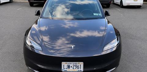 Tesla Model 3 2024
