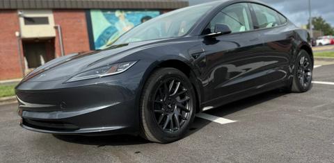 Tesla Model 3 2025