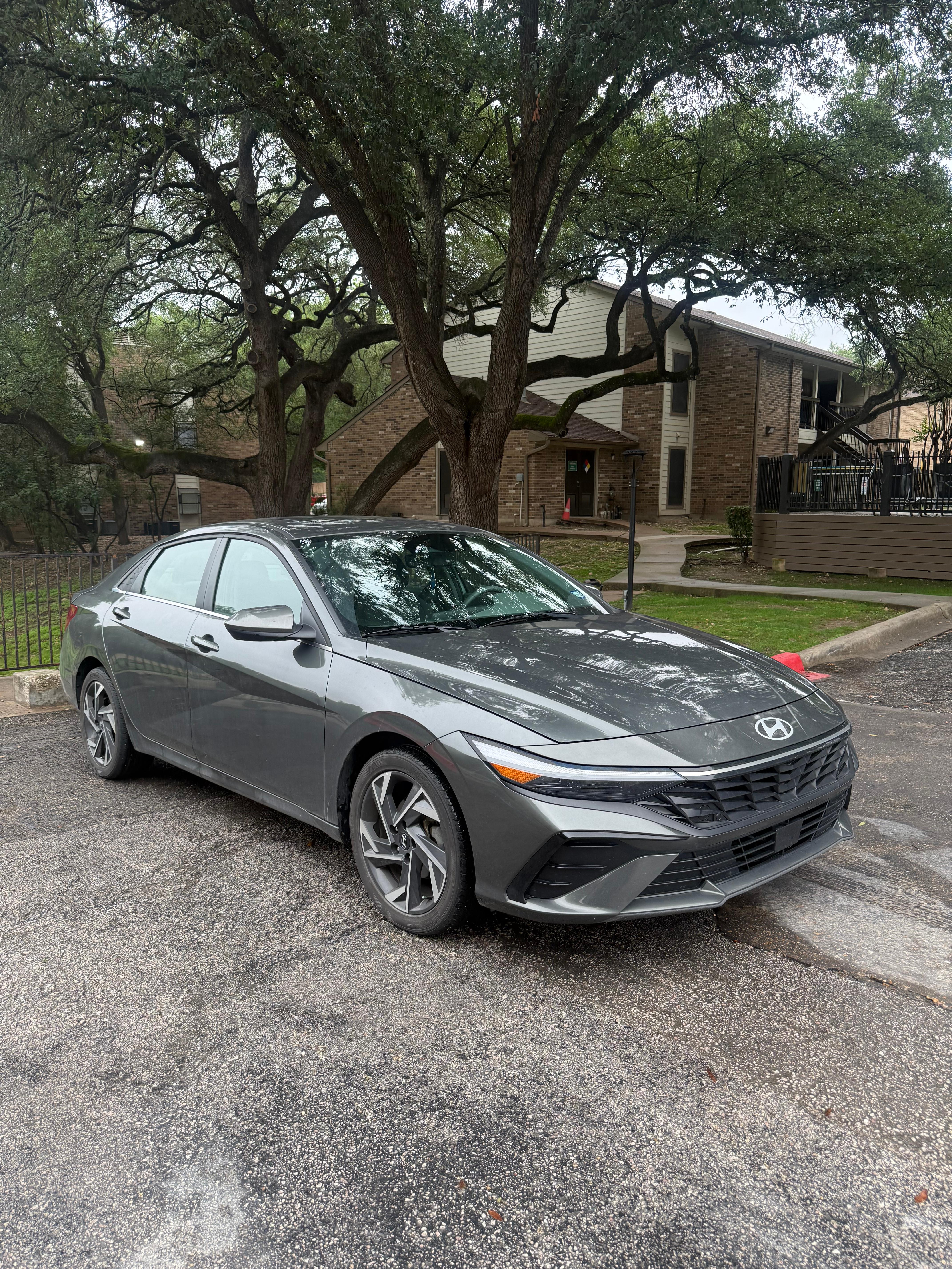 Hyundai Elantra 2024 in Austin, TX