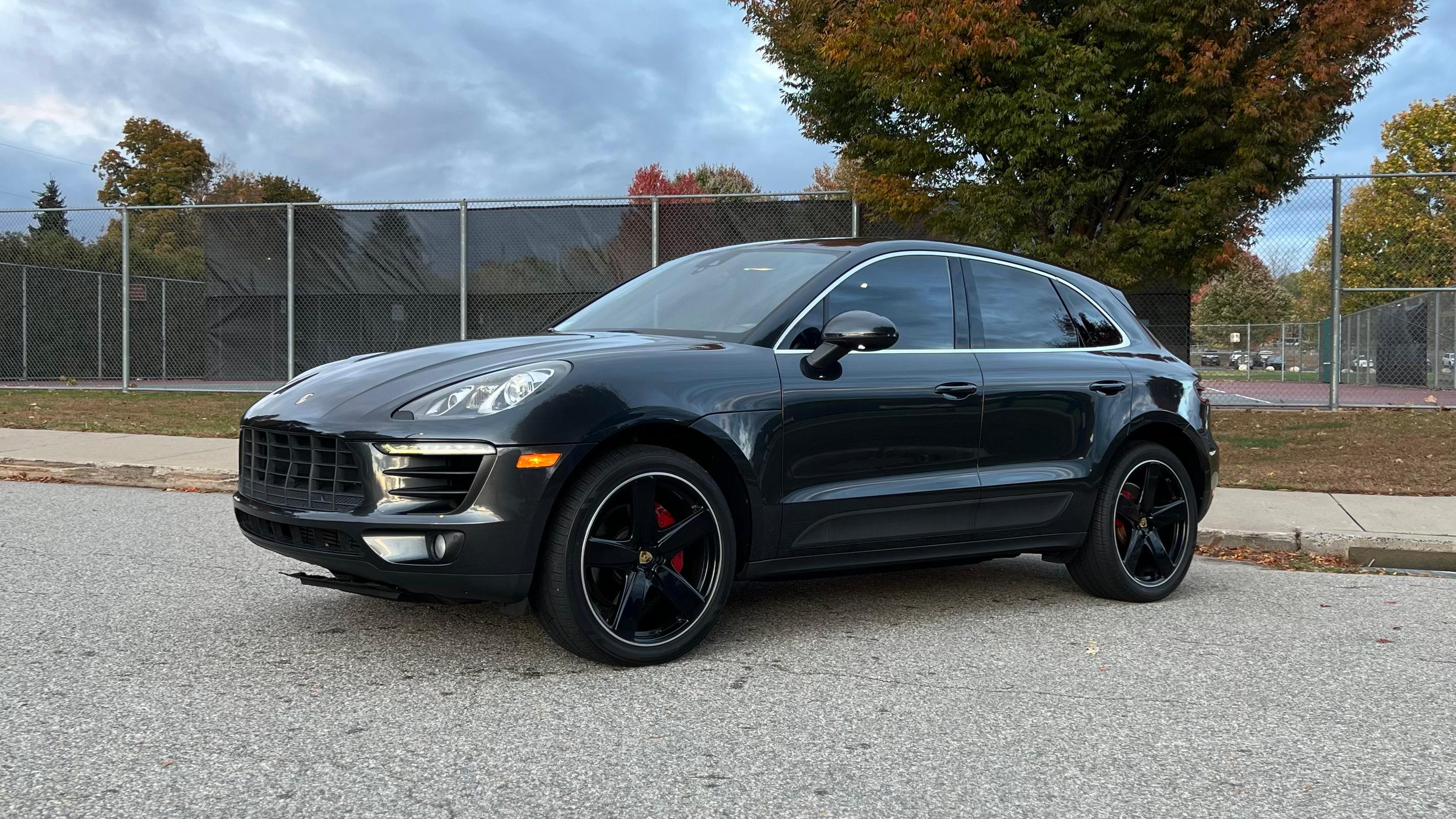 Porsche Macan 2017 in Wethersfield, CT