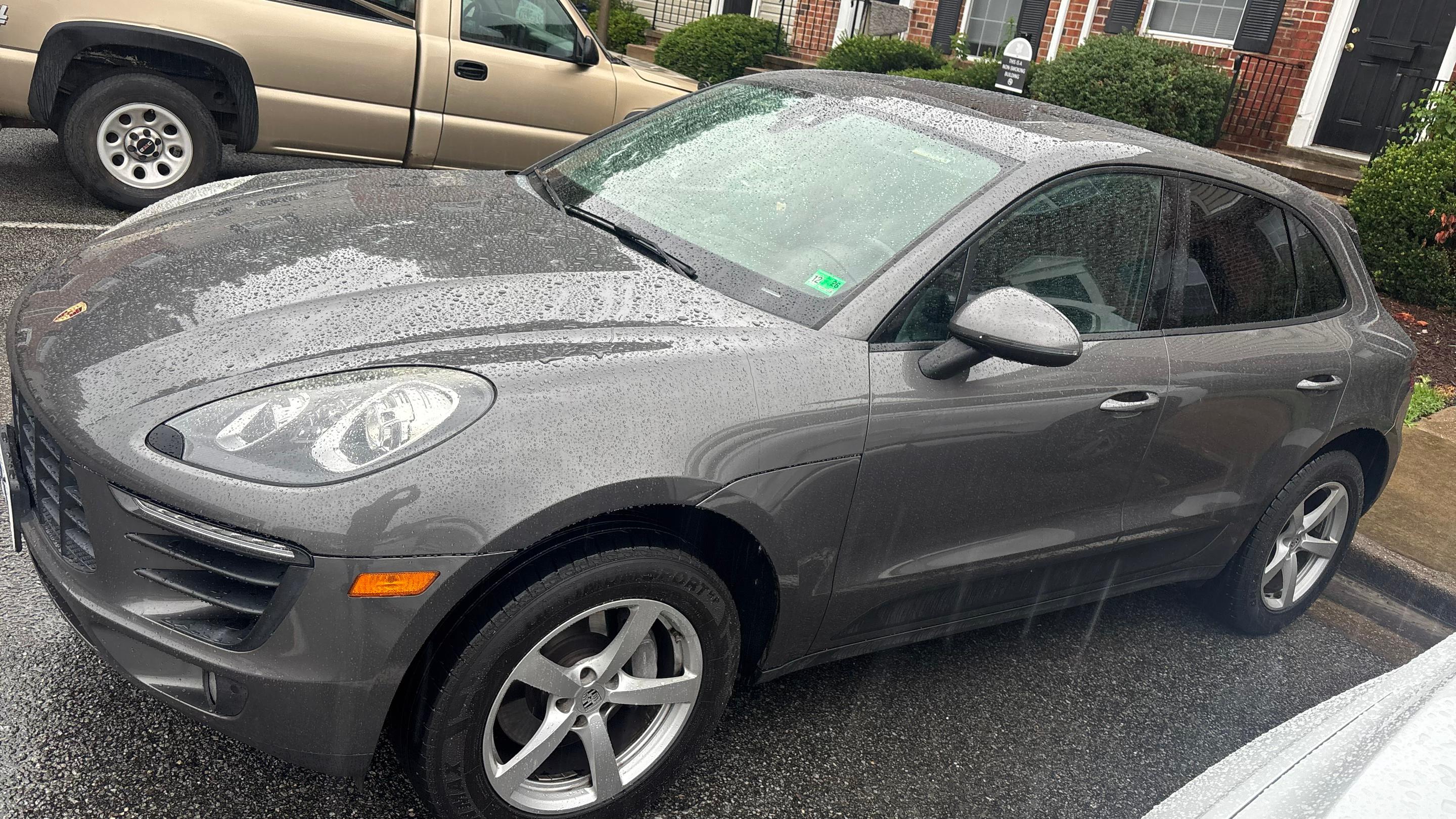 Porsche Macan 2018 in Hampton, VA