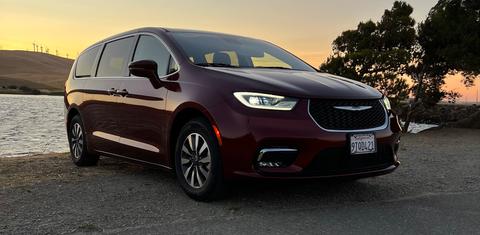Chrysler Pacifica 2022