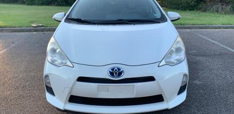 Toyota Prius c 2012