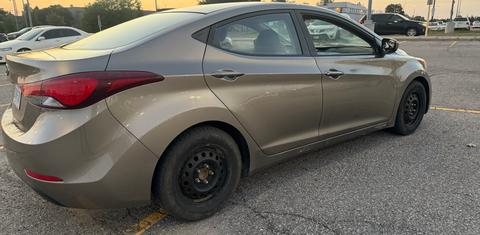 Hyundai Elantra 2016